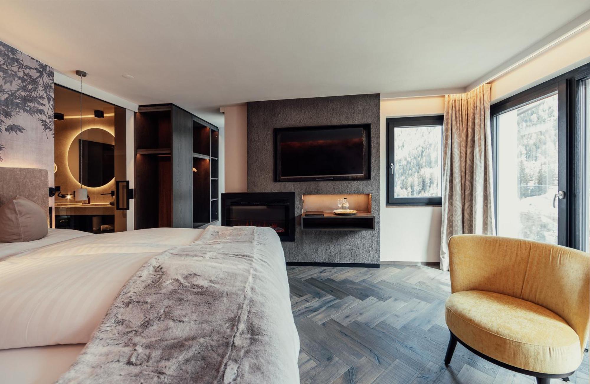 Laret Private Boutique Hotel - Adults Only Замнаун Экстерьер фото